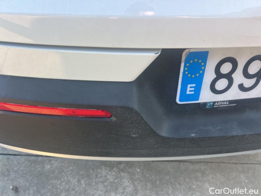  Volvo  XC 40 VOLVO XC40 / 2017 / 5P / todoterreno 2.0 D3 Business Plus Auto #17