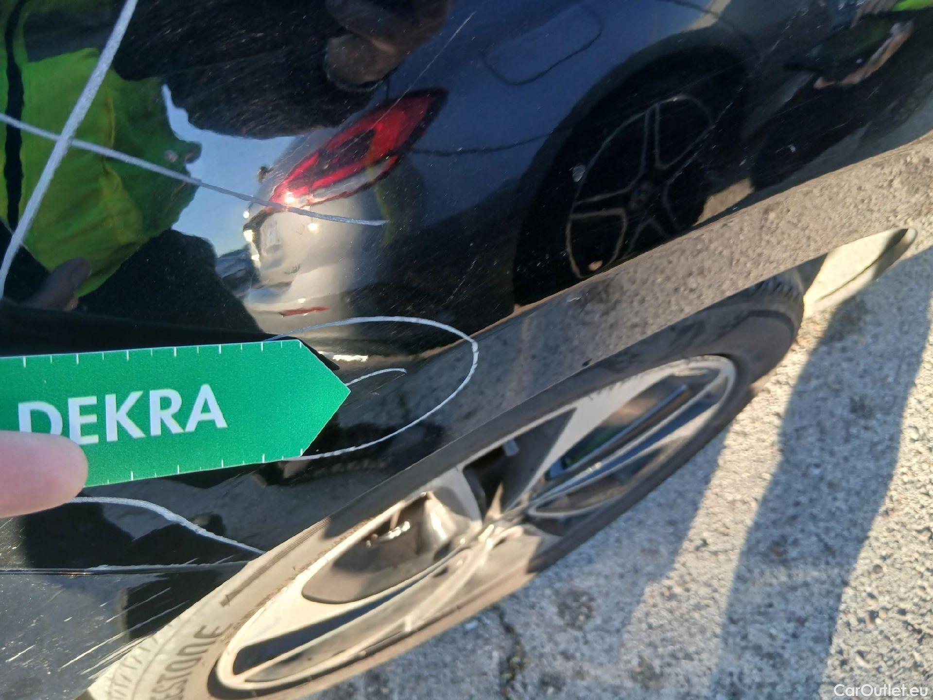  Renault  Megane RENAULT MÉGANE 5p 3G familiar Sp. Tou. Bose Energy dCi 130 S&S Euro 6 #23