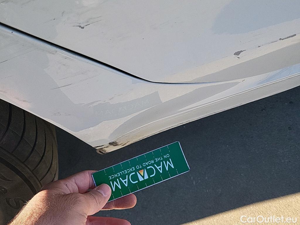  Volkswagen  Golf  VOLKSWAGEN / 2020 / 5P / berlina con portón 1.0 TSI 81kW (110CV) #4