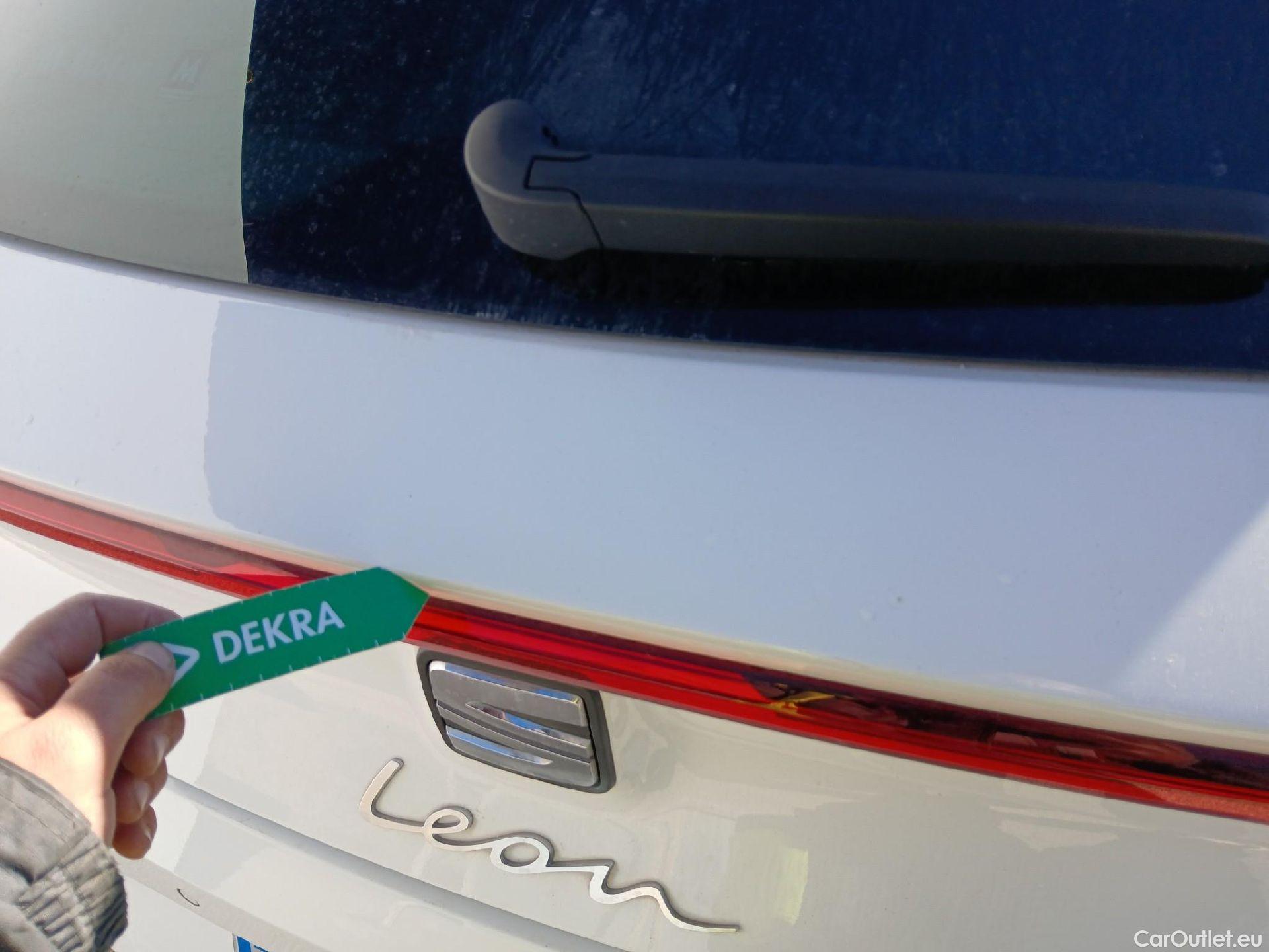  Land Rover  Discovery SEAT Nuevo León / 2020 / 5P / berlina con portón 2.0 TDI 85kW S&S Style Go (AC3) #13