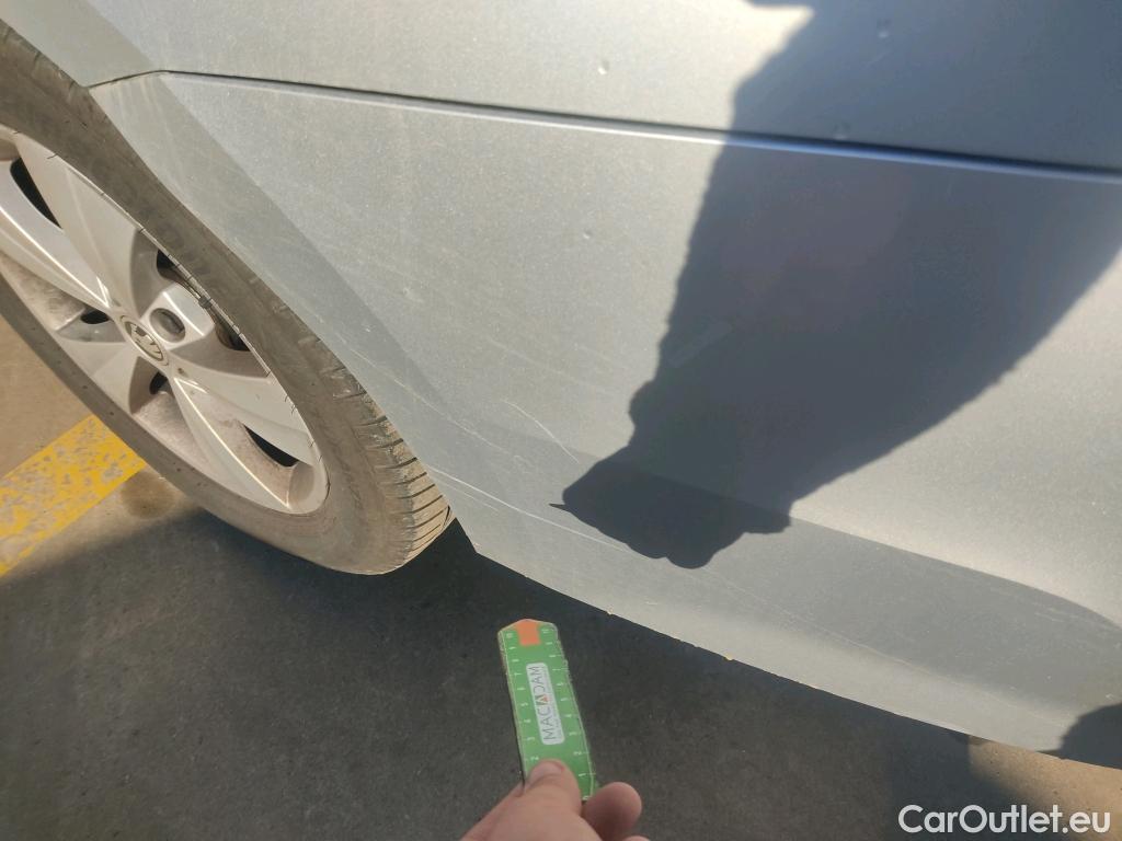  Skoda  Octavia SKODA  / 2020 / 5P / familiar Combi 2.0 TDI 110kW(150CV) DSG Ambition #11