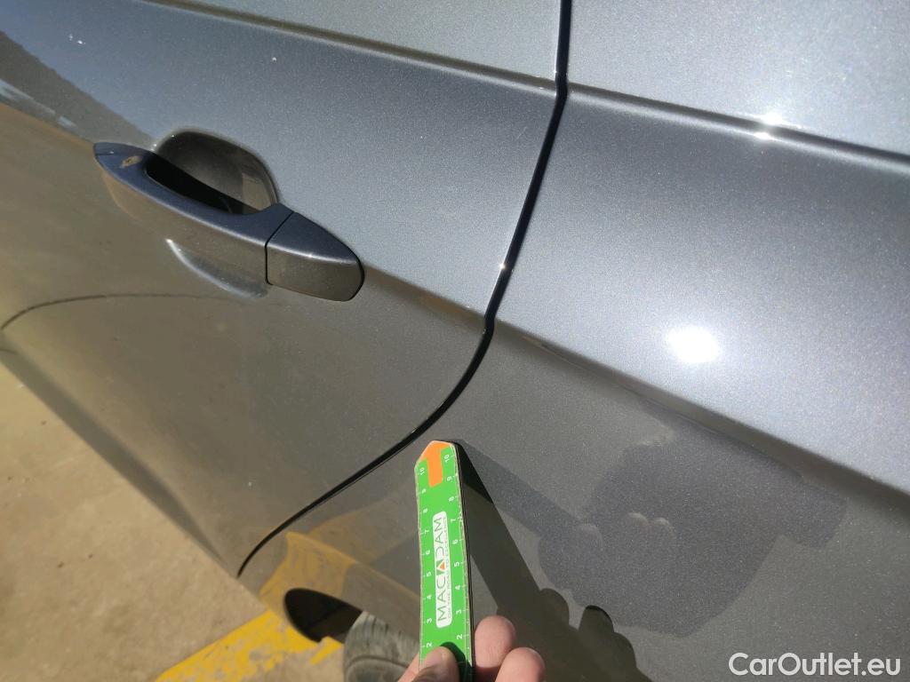  Volkswagen  Polo VOLKSWAGEN  / 2021 / 5P / berlina con portón Life 1.0 TSI 70kW (95CV) #10