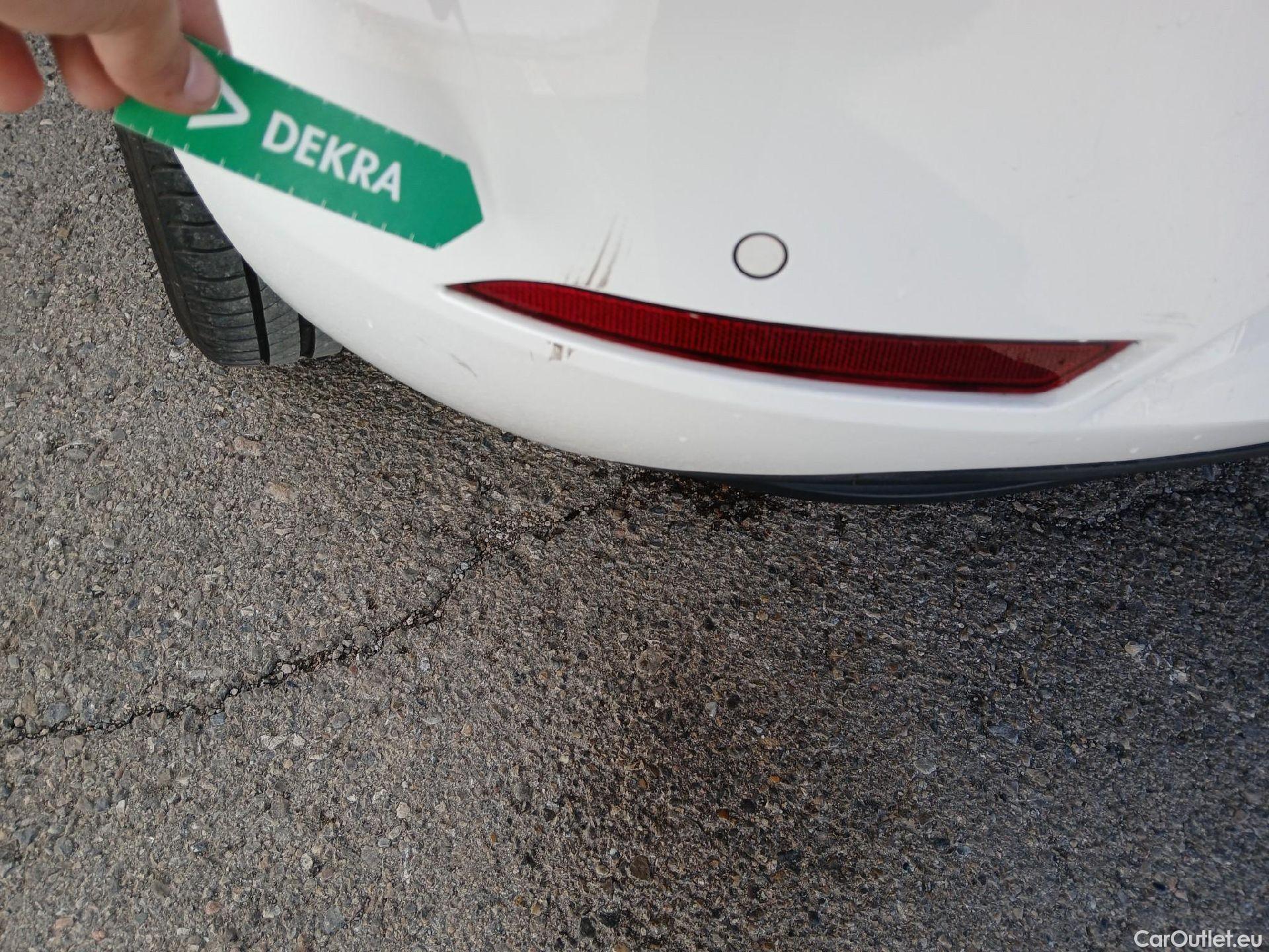  Land Rover  Discovery SEAT Nuevo León / 2020 / 5P / berlina con portón 2.0 TDI 85kW S&S Style Go (AC3) #9