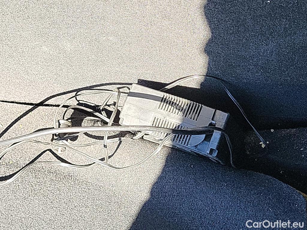  Volkswagen  Golf  VOLKSWAGEN / 2020 / 5P / berlina con portón 1.0 TSI 81kW (110CV) #16