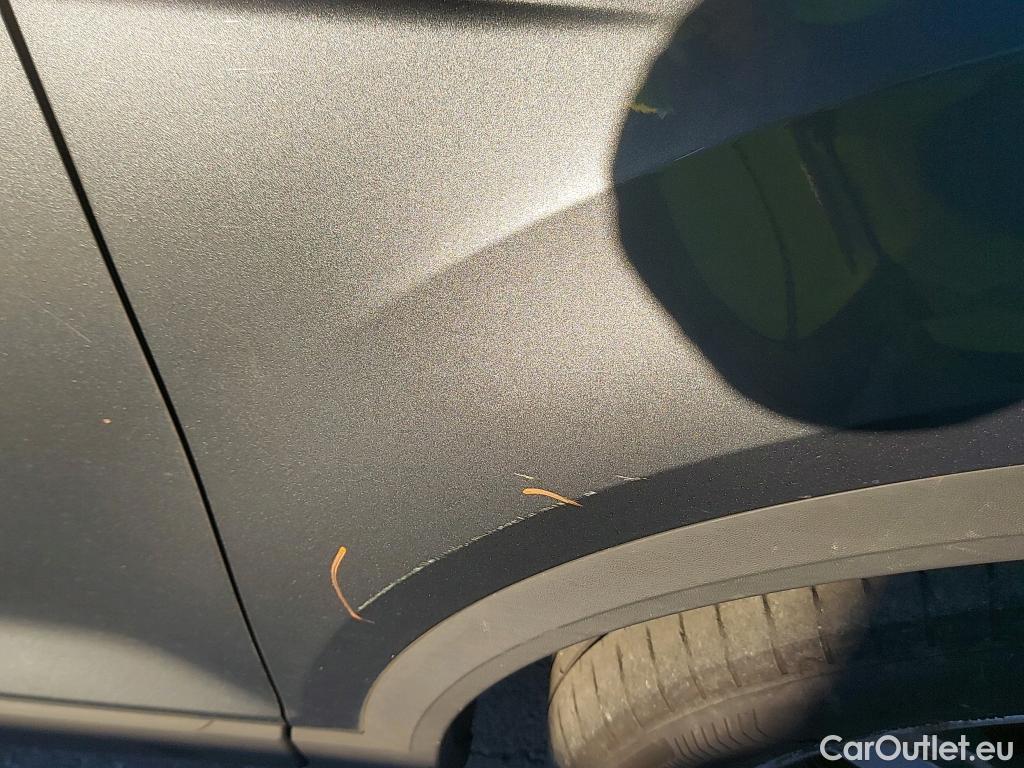  Volkswagen  T-ROC VOLKSWAGEN  / 2017 / 5P / todoterreno Advance 2.0 TDI 110kW (150CV) DSG (AC2) #28