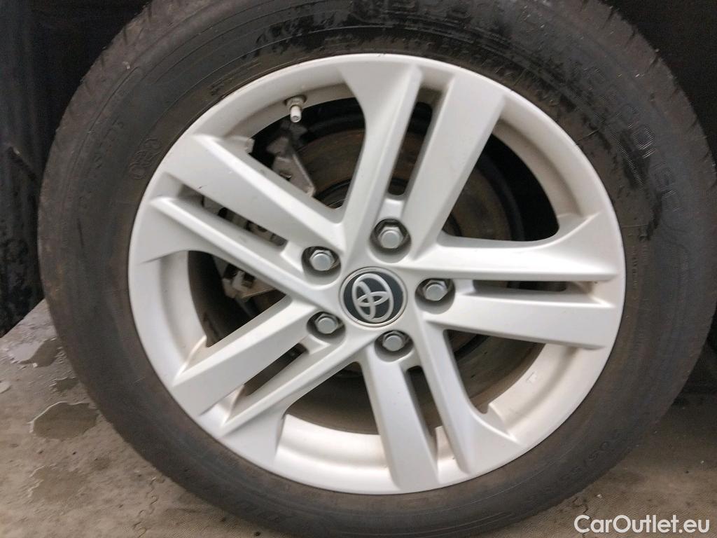  Toyota  Corolla TOYOTA  1.8 125H ACTIVE TECH E-CVT #21