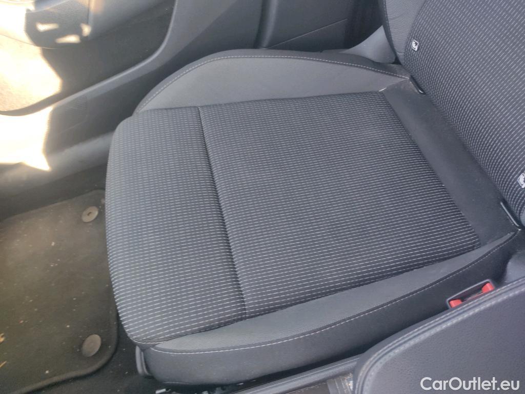  Skoda  Octavia SKODA  / 2020 / 5P / familiar Combi 2.0 TDI 110kW(150CV) DSG Ambition #4