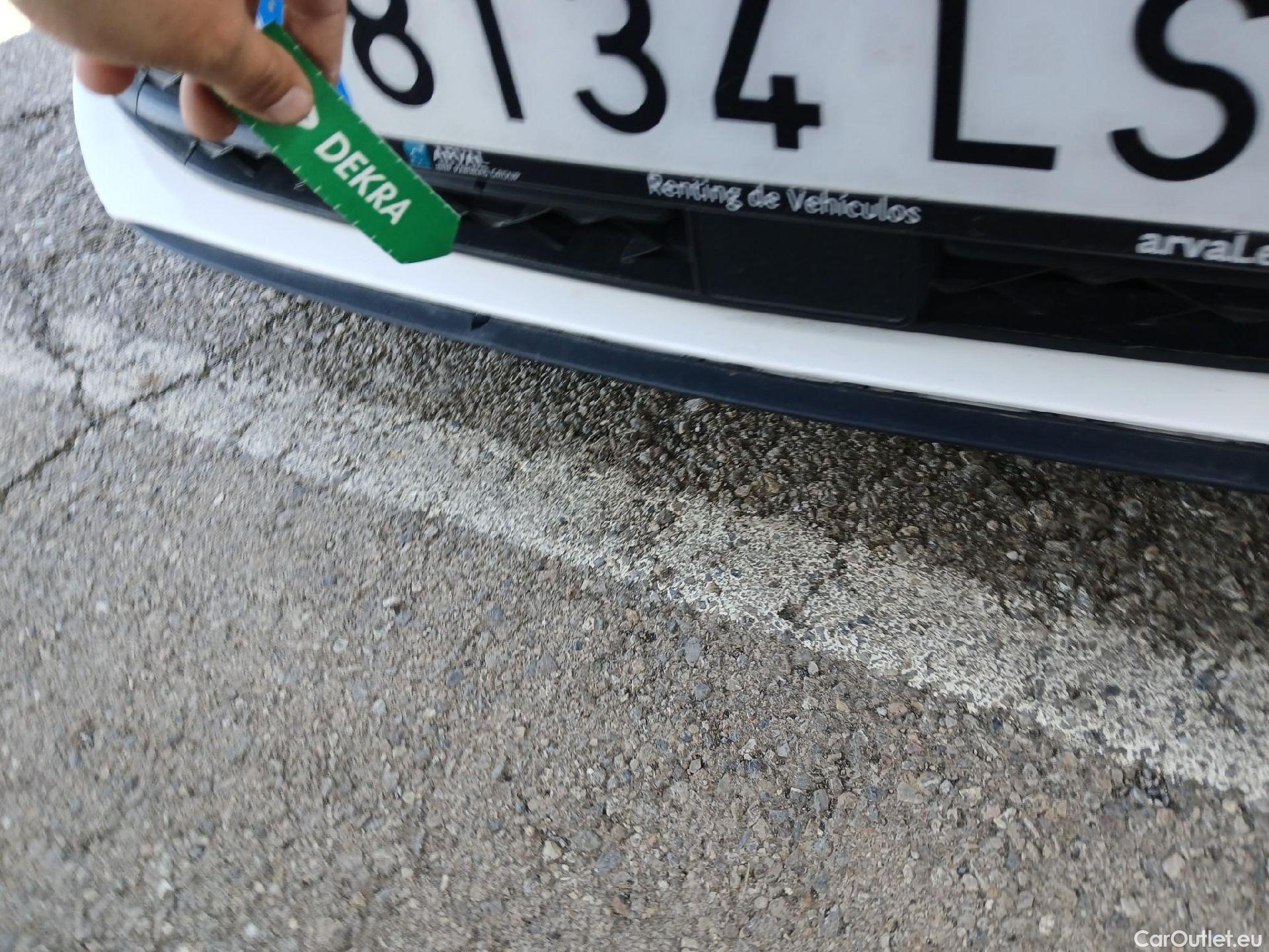  Land Rover  Discovery SEAT Nuevo León / 2020 / 5P / berlina con portón 2.0 TDI 85kW S&S Style Go (AC3) #7