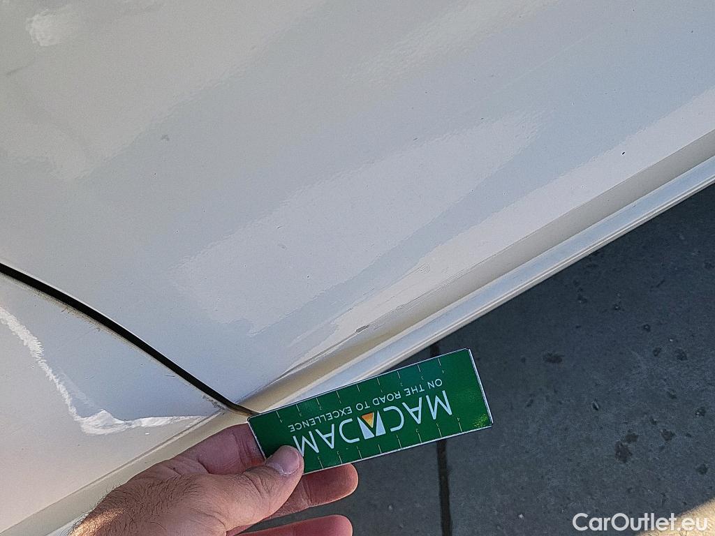  Volkswagen  Golf  VOLKSWAGEN / 2020 / 5P / berlina con portón 1.0 TSI 81kW (110CV) #10