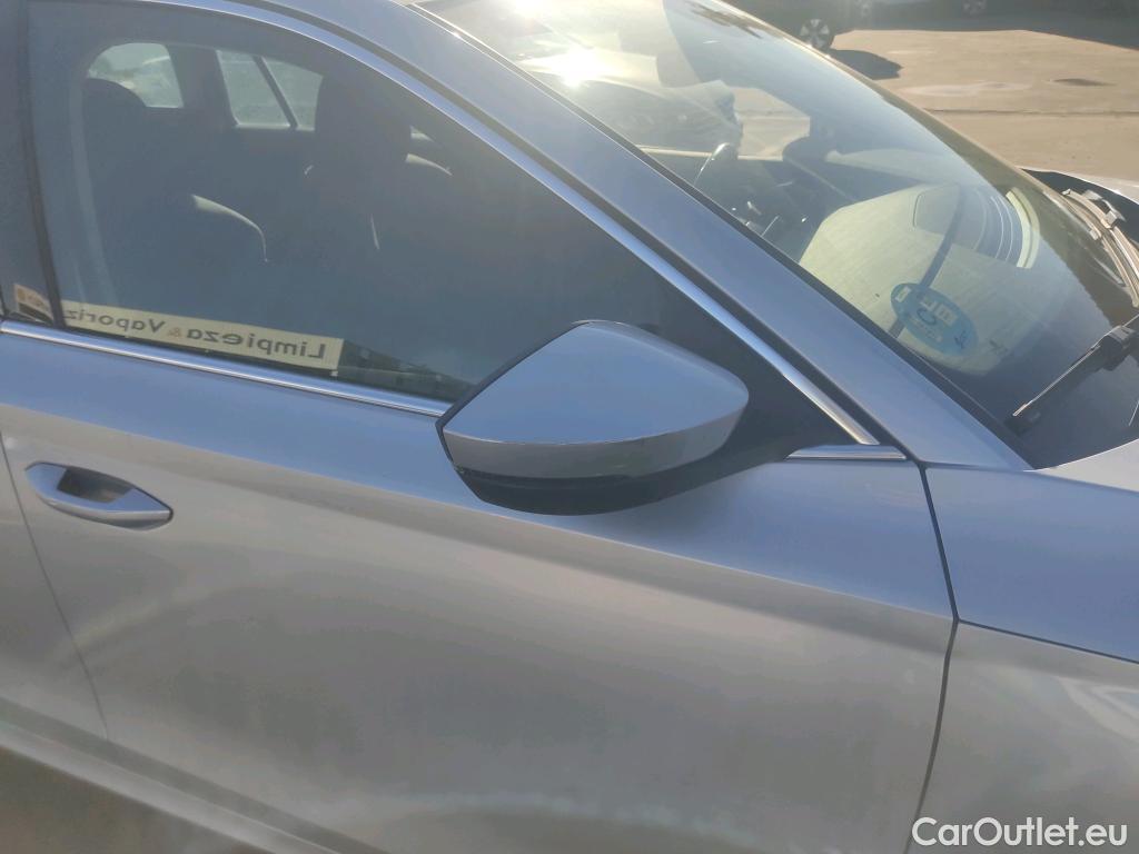  Skoda  Octavia SKODA  / 2020 / 5P / familiar Combi 2.0 TDI 110kW(150CV) DSG Ambition #25