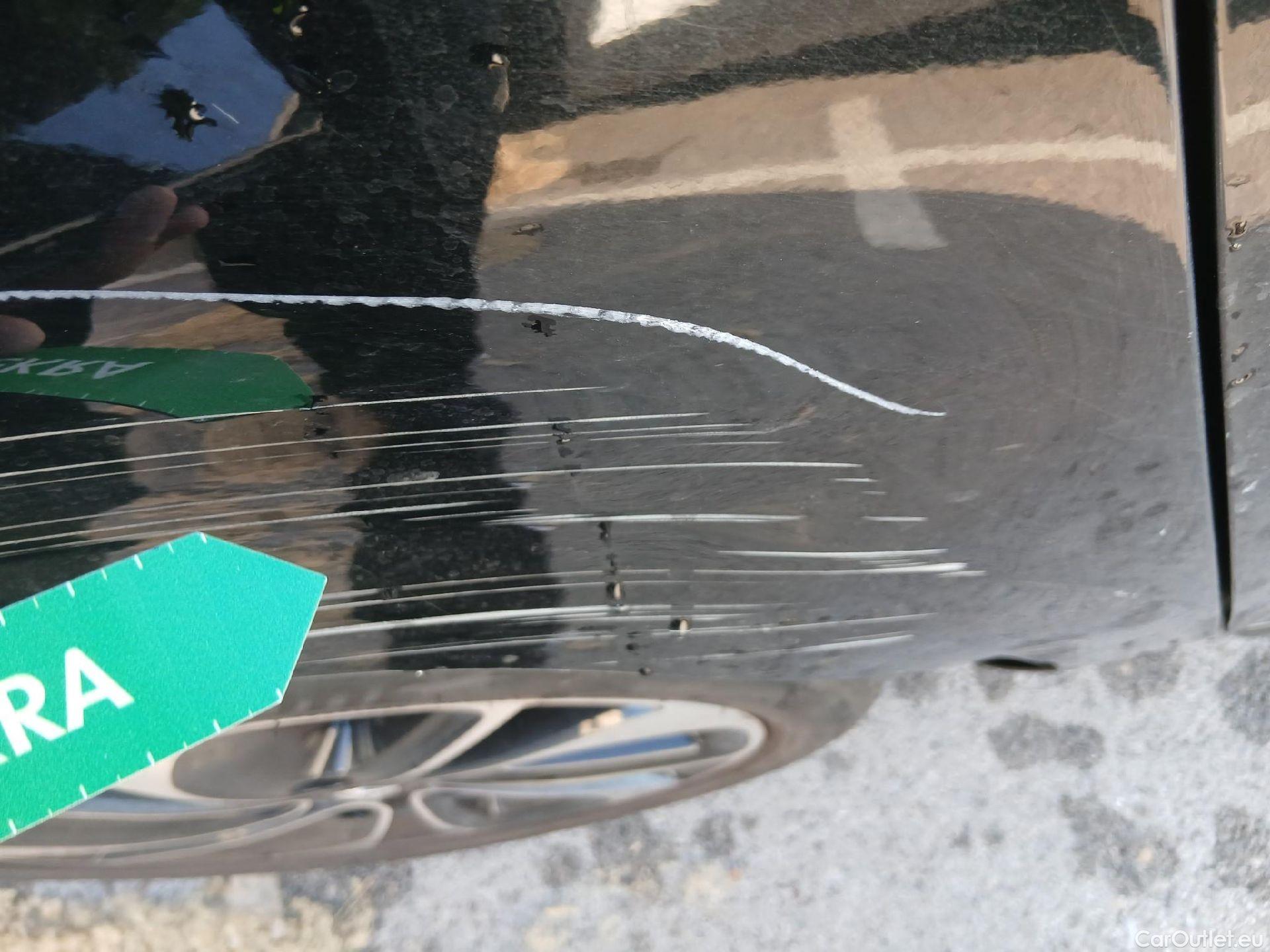  Renault  Megane RENAULT MÉGANE 5p 3G familiar Sp. Tou. Bose Energy dCi 130 S&S Euro 6 #32