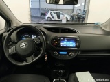  Toyota  Yaris TOYOTA  / 2017 / 5P / berlina con portón 1.5 100H Active #3