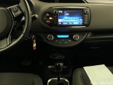  Toyota  Yaris TOYOTA  / 2017 / 5P / berlina con portón 1.5 100H Active #13
