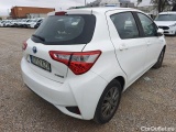  Toyota  Yaris TOYOTA  / 2017 / 5P / berlina con portón 1.5 100H Active Tech #2