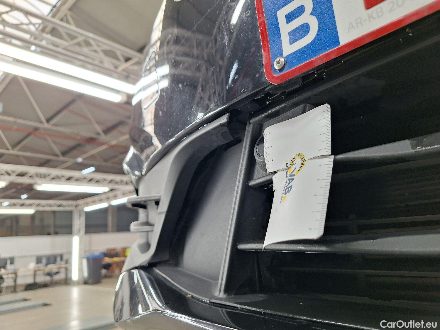  Bmw  Serie 2 BMW, 2-serie GranTour '18, BMW 2 Reeks Gran Tourer 218i (100kW) 5d #2