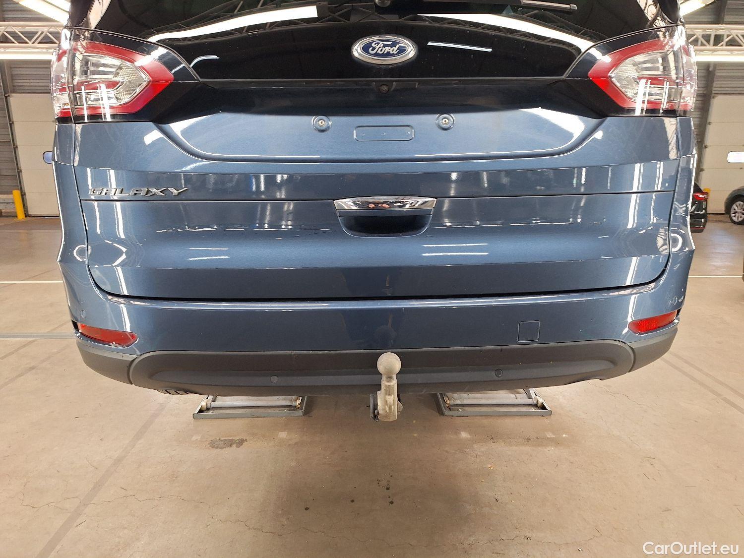  Ford  Galaxy Ford,  '15, Ford  2.0 TDCi 110kW S/S Titanium 5d 7pl #9