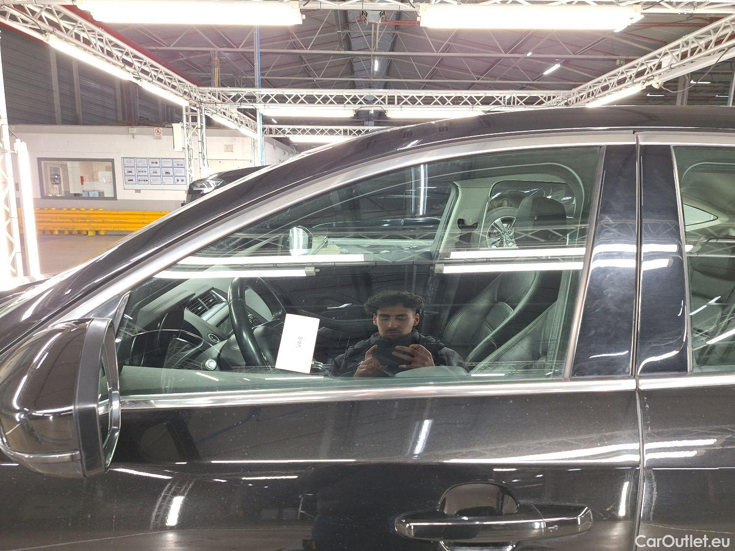  Jaguar  E-PACE Jaguar,  '17, Jaguar  D150 Aut. AWD S 5d #50