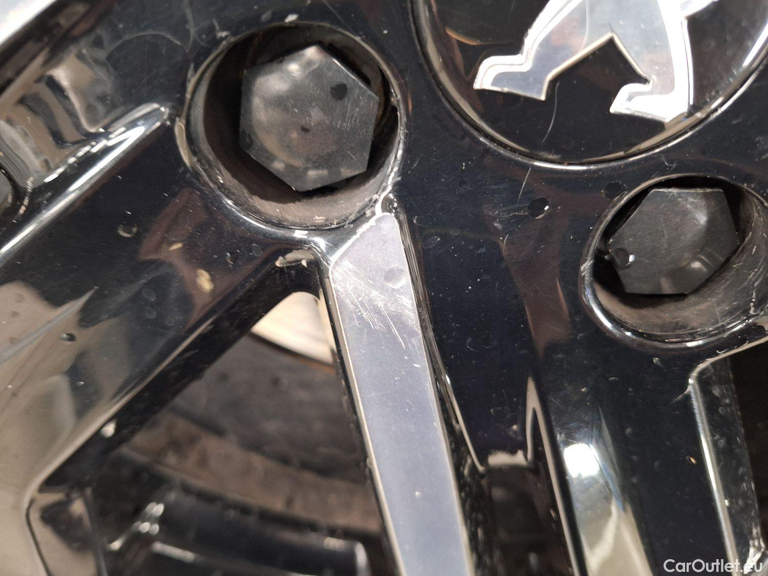  Peugeot  2008 Peugeot,  '19, Peugeot  1.2 Puretech 96kW S&S EAT8 GT Line 5d #4