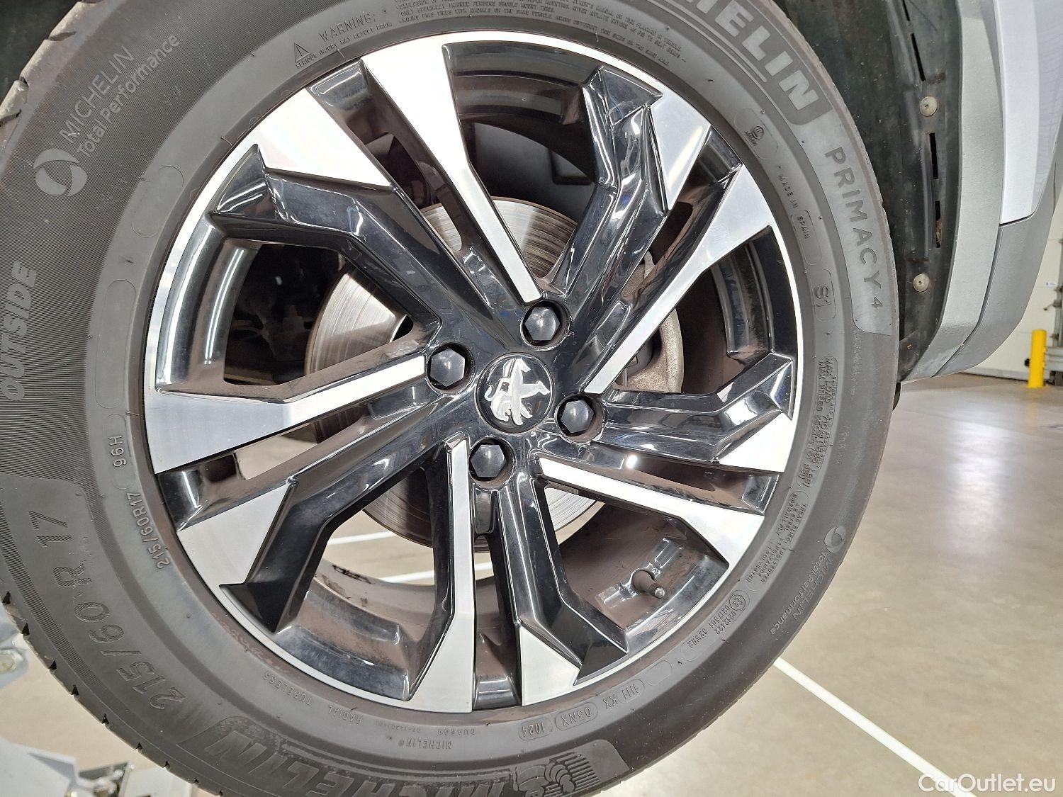  Peugeot  2008 Peugeot,  '19, Peugeot  1.2 Puretech 96kW S&S Allure 5d #1