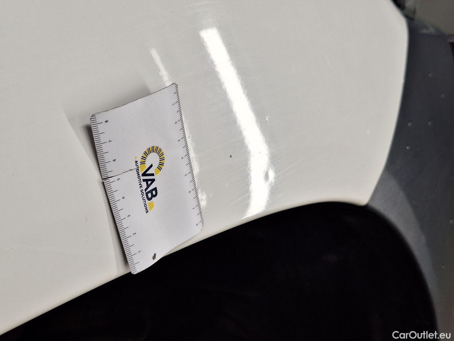  Toyota  Hilux Toyota, _Hi-Lux '16, Toyota  2.4 D-4D Double Cab Active 4d #10