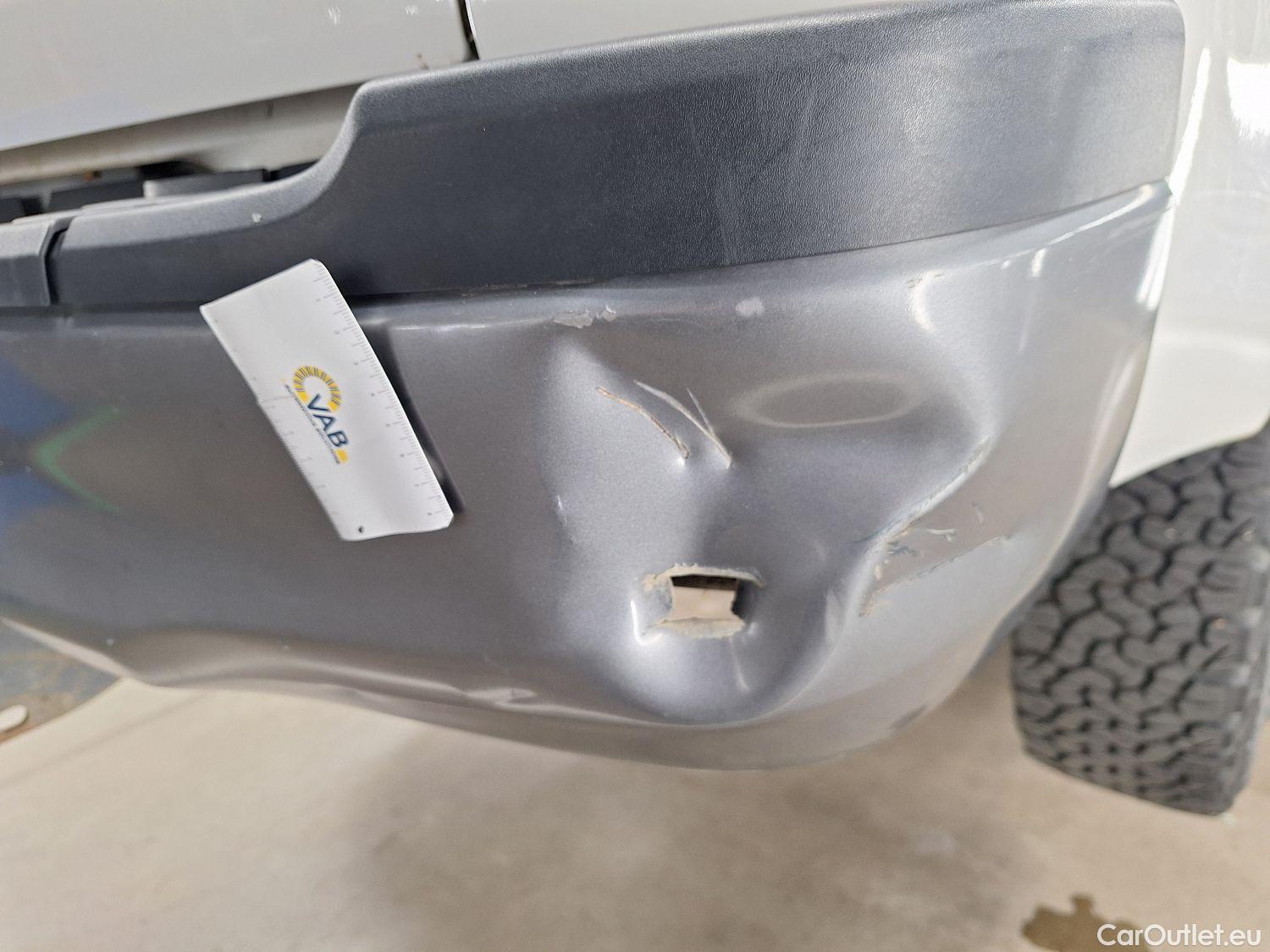  Toyota  Hilux Toyota, _Hi-Lux '16, Toyota  2.4 D-4D Double Cab Active 4d #4