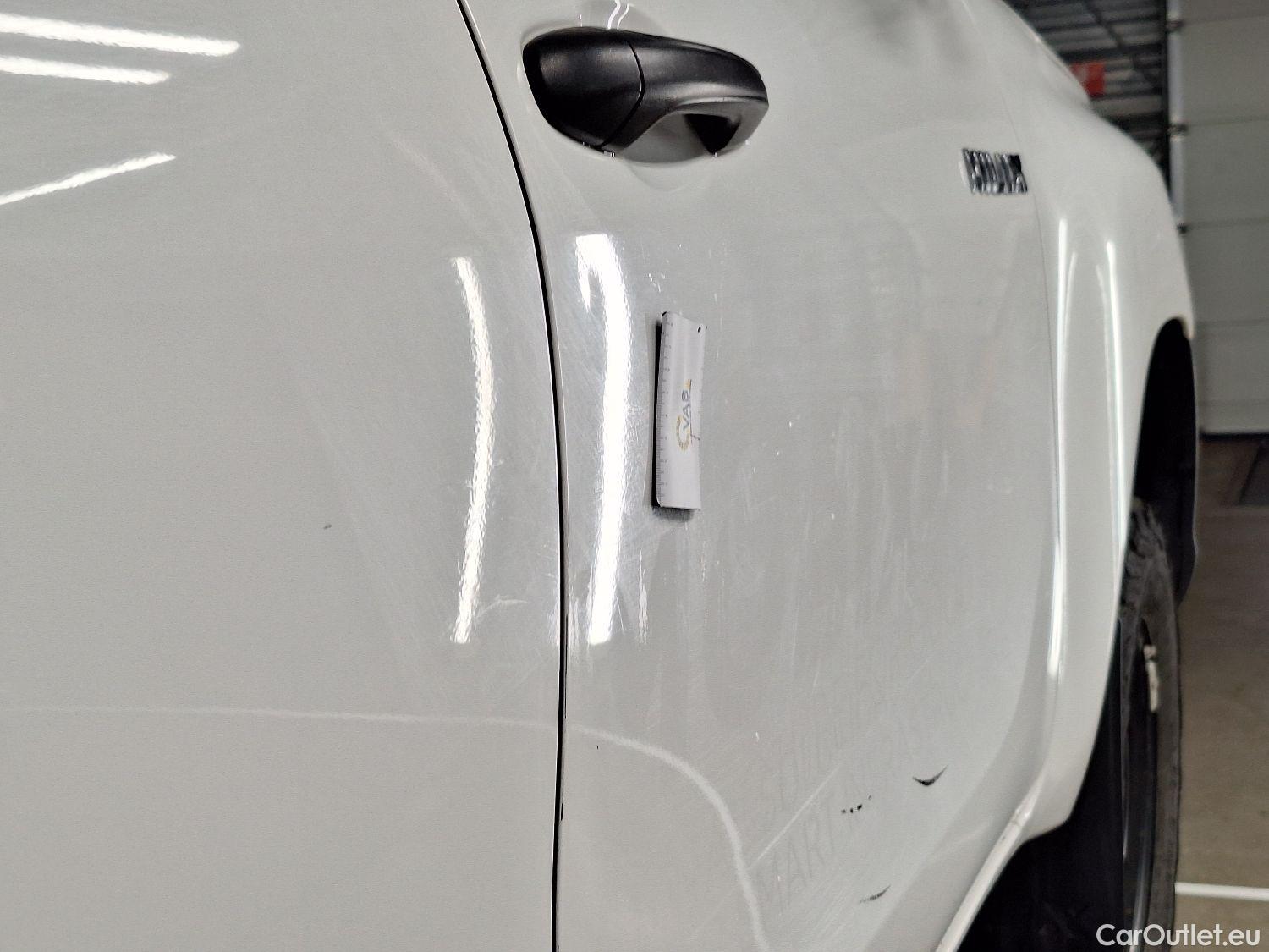  Toyota  Hilux Toyota, _Hi-Lux '16, Toyota  2.4 D-4D Double Cab Active 4d #12