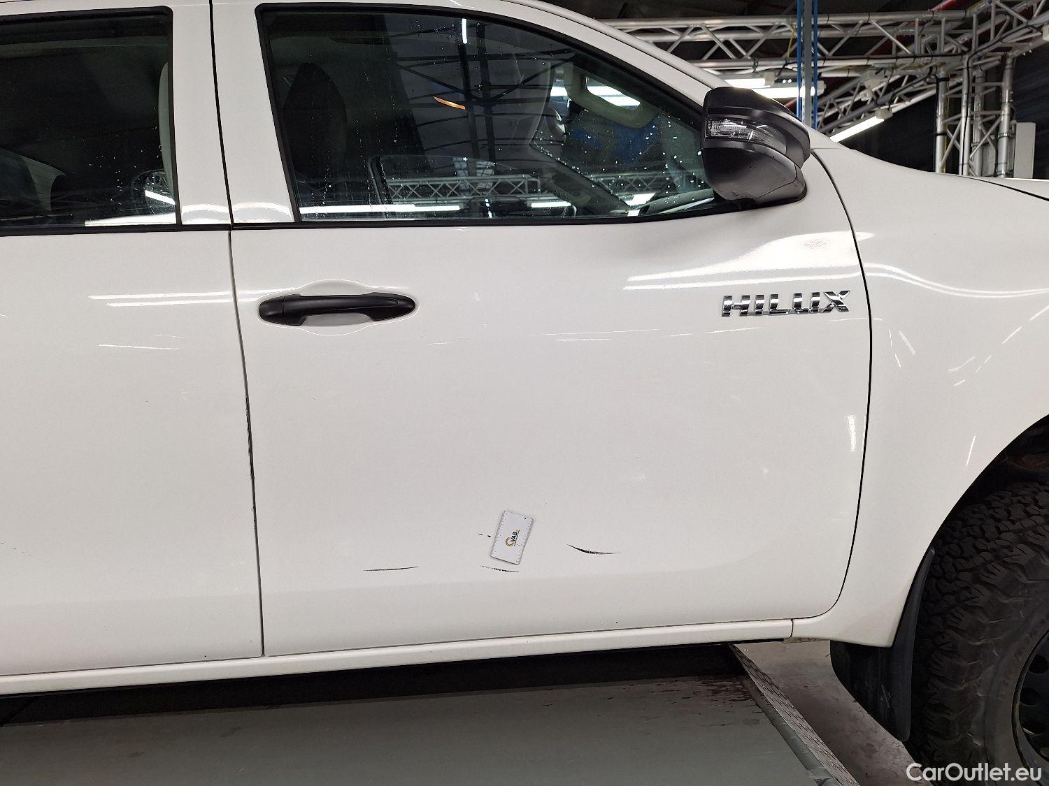  Toyota  Hilux Toyota, _Hi-Lux '16, Toyota  2.4 D-4D Double Cab Active 4d #11