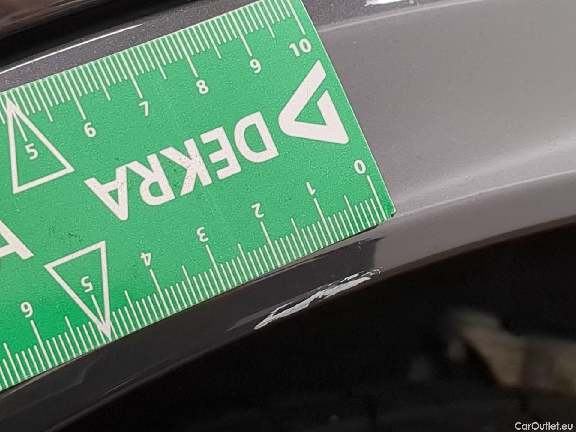  Mercedes  GLC MERCEDES-BENZ  / 2022 / 5P / SUV  400 e AMG Line 4MATIC #22