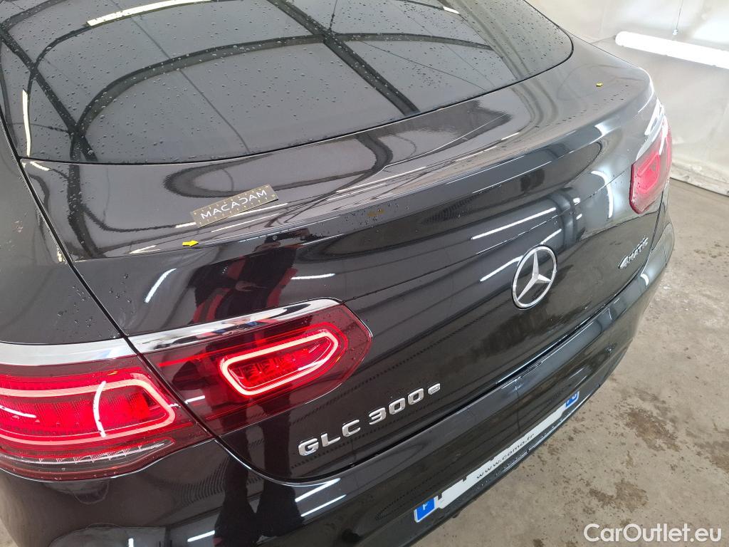  Mercedes  G-Klasee MERCEDES-BENZ GLC Coupe / 2019 / 5P / Coupé GLC 300 e AMG Line 4Matic #11