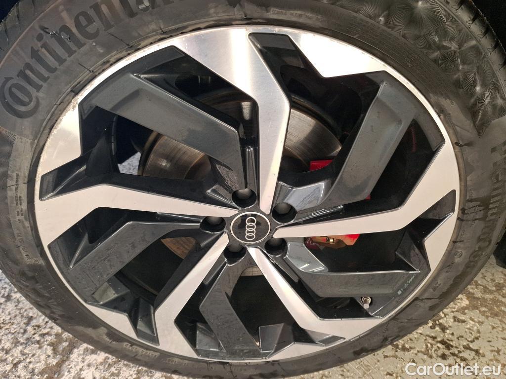  Audi  Q8  e-tron 55 quattro Avus 114kWh BVA #10