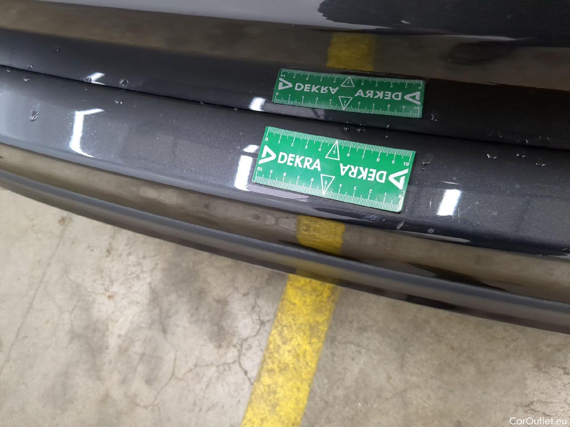  Mercedes  GLC MERCEDES-BENZ  / 2022 / 5P / SUV  400 e AMG Line 4MATIC #30