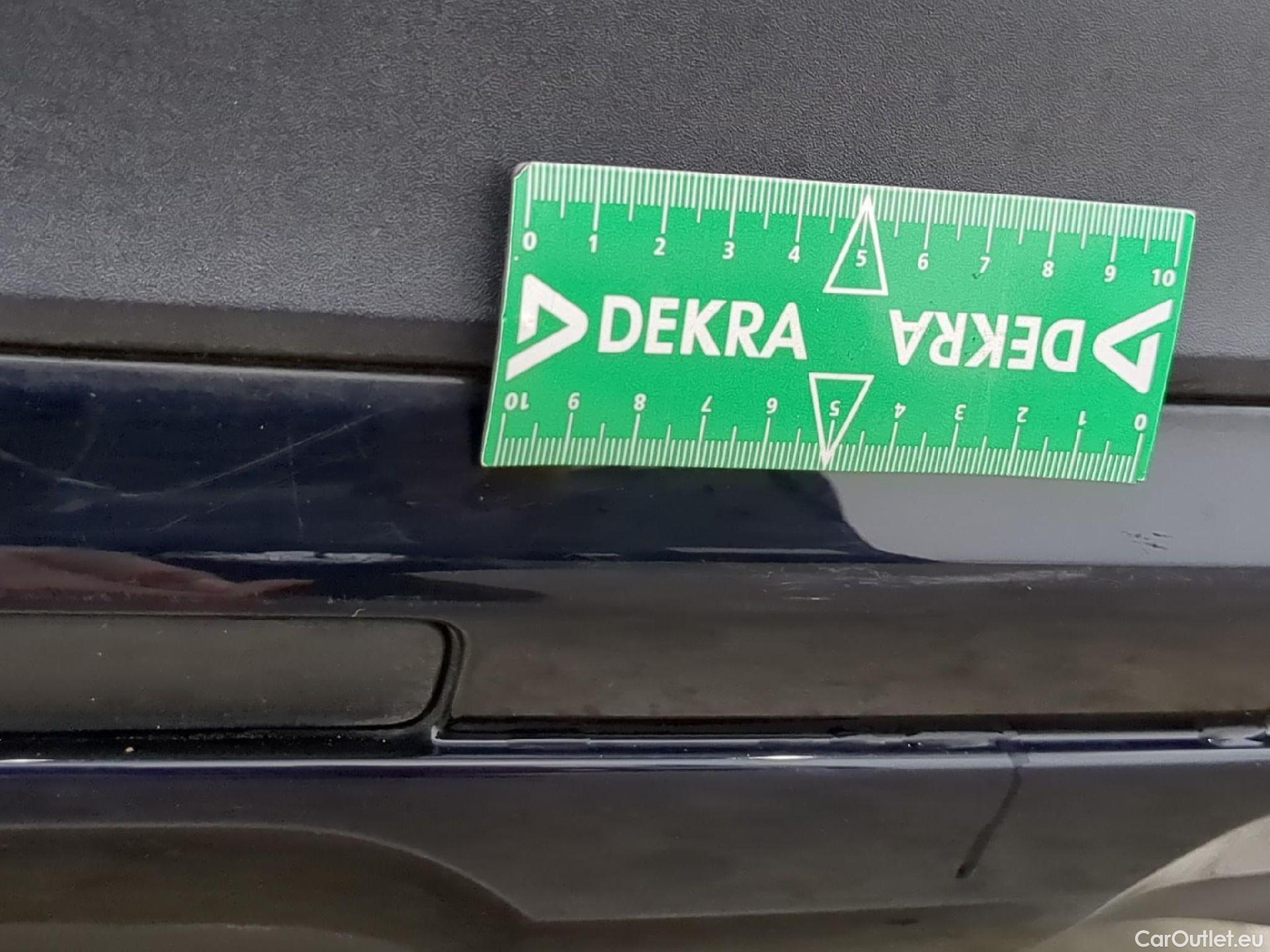  Mercedes  GLC MERCEDES-BENZ  / 2022 / 5P / SUV  400 e AMG Line 4MATIC #24