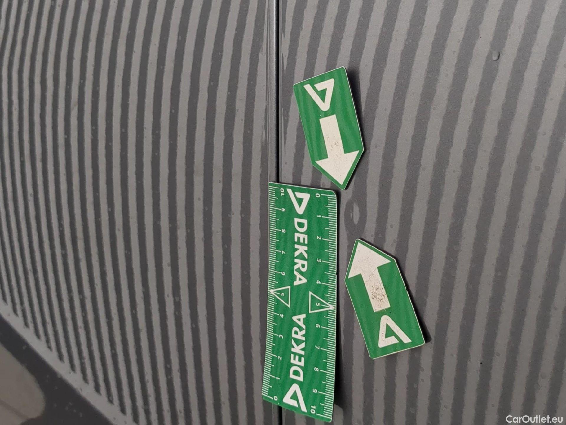  Jaguar  F-PACE JAGUAR  / 2015 / 5P / SUV P400e PHEV BVA 4x4 R-Dynamic S #7