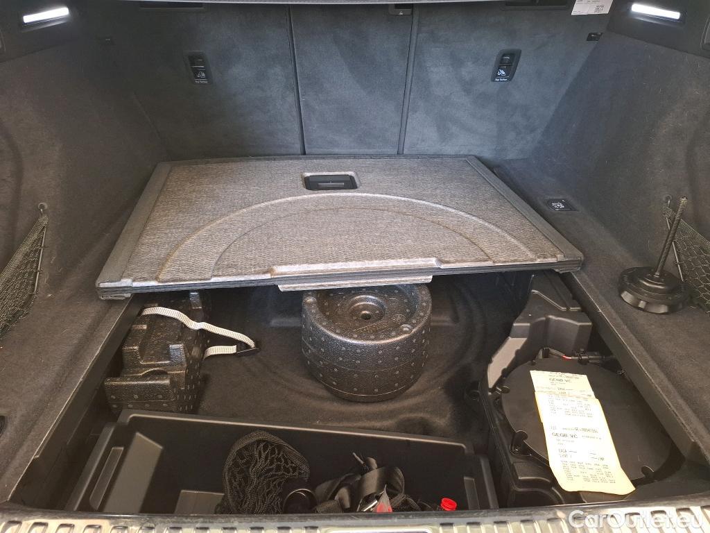  Audi  Q8  e-tron 55 quattro Avus 114kWh BVA #1