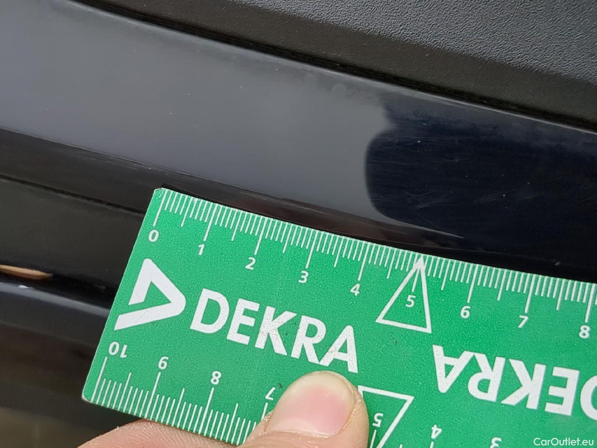  Mercedes  GLC MERCEDES-BENZ  / 2022 / 5P / SUV  400 e AMG Line 4MATIC #28