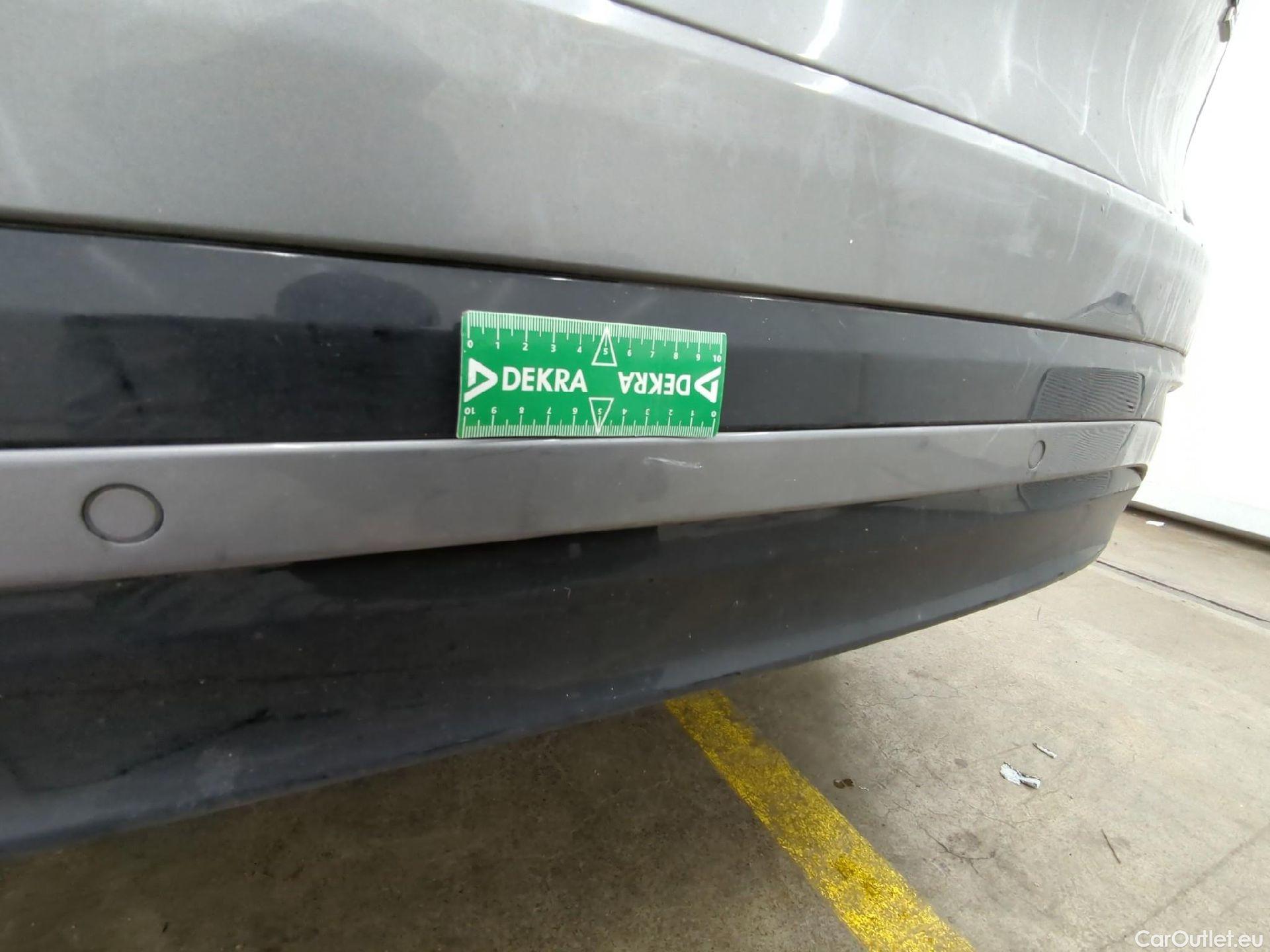  Jaguar  F-PACE JAGUAR  / 2015 / 5P / SUV P400e PHEV BVA 4x4 R-Dynamic S #10