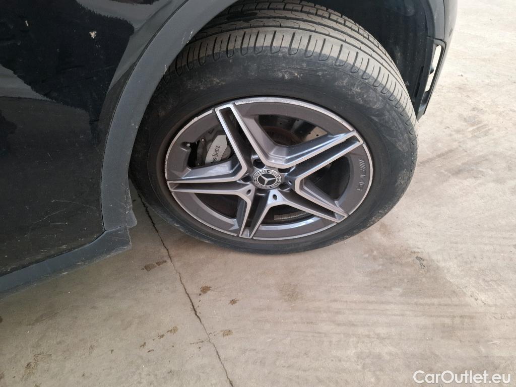  Mercedes  G-Klasee MERCEDES-BENZ GLC Coupe / 2019 / 5P / Coupé 2.0 GLC 300 E BUSINESS LINE 4MATIC #22