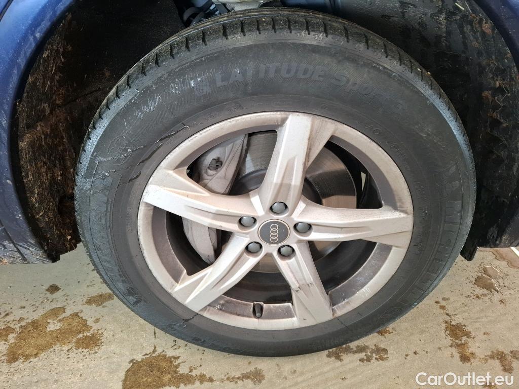  Audi  Q5 AUDI  / 2020 / 5P / SUV 50 TFSI e 299 QTT S TRONIC 7 S LINE #30