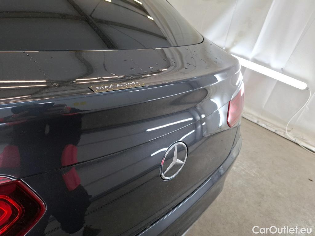 Mercedes  G-Klasee MERCEDES-BENZ GLC Coupe / 2019 / 5P / Coupé 2.0 GLC 300 DE BUSINESS LINE 4MATIC #22