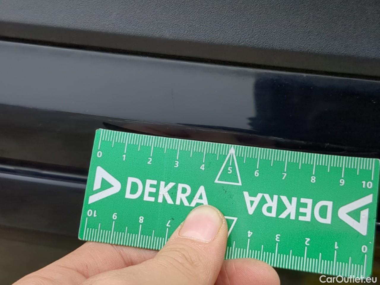  Mercedes  GLC MERCEDES-BENZ  / 2022 / 5P / SUV  400 e AMG Line 4MATIC #27