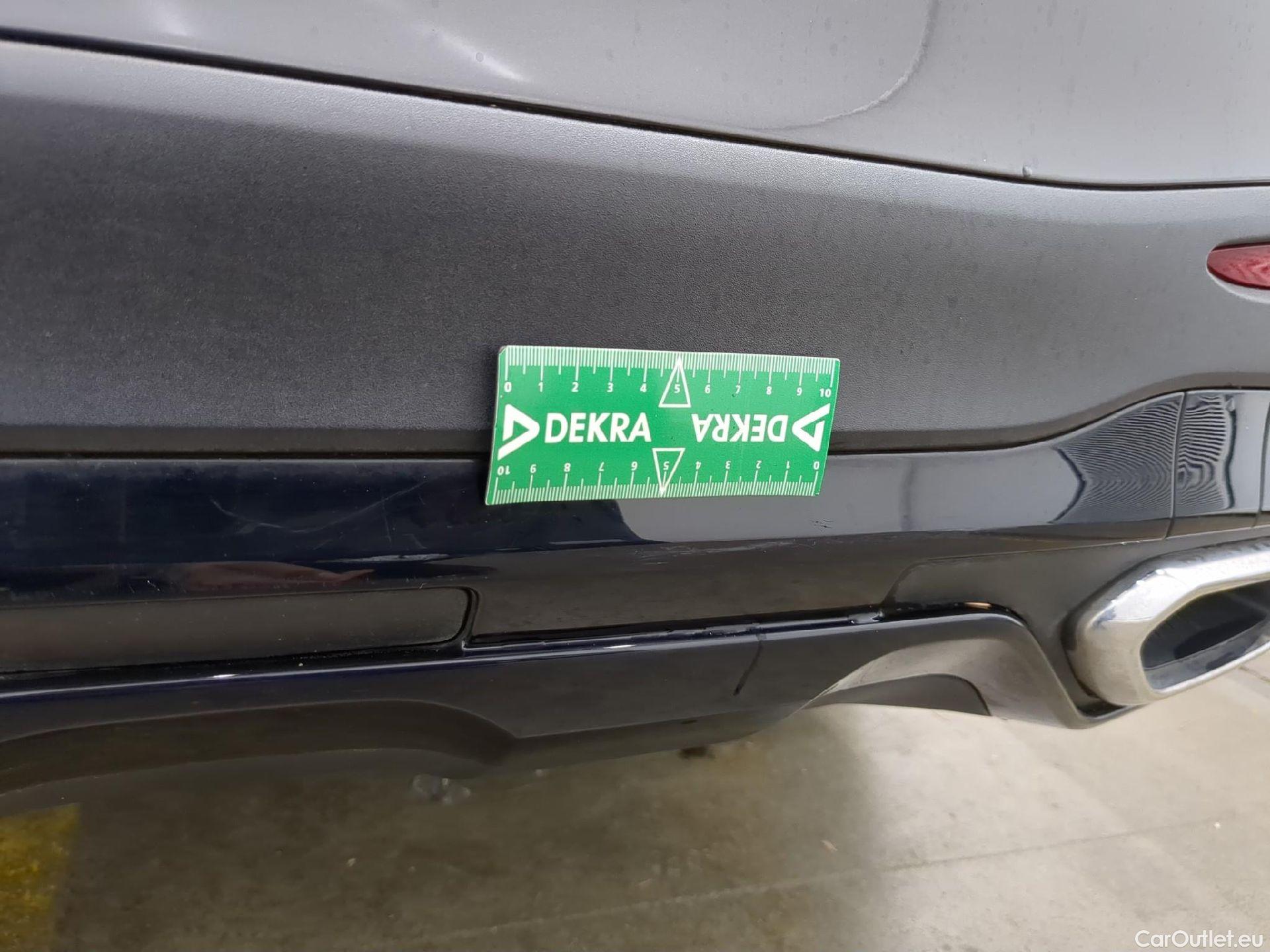  Mercedes  GLC MERCEDES-BENZ  / 2022 / 5P / SUV  400 e AMG Line 4MATIC #26