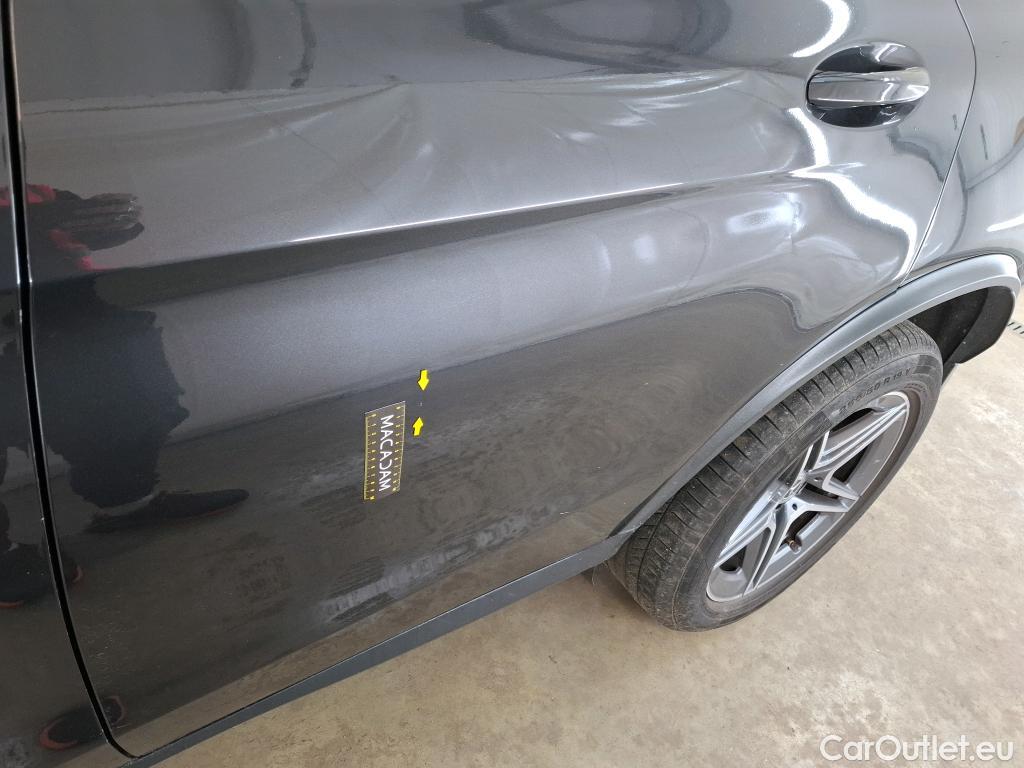  Mercedes  G-Klasee MERCEDES-BENZ GLC Coupe / 2019 / 5P / Coupé 2.0 GLC 300 DE BUSINESS LINE 4MATIC #19