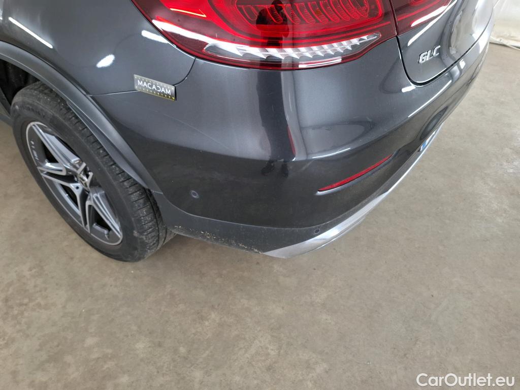  Mercedes  G-Klasee MERCEDES-BENZ GLC Coupe / 2019 / 5P / Coupé 2.0 GLC 300 DE BUSINESS LINE 4MATIC #24