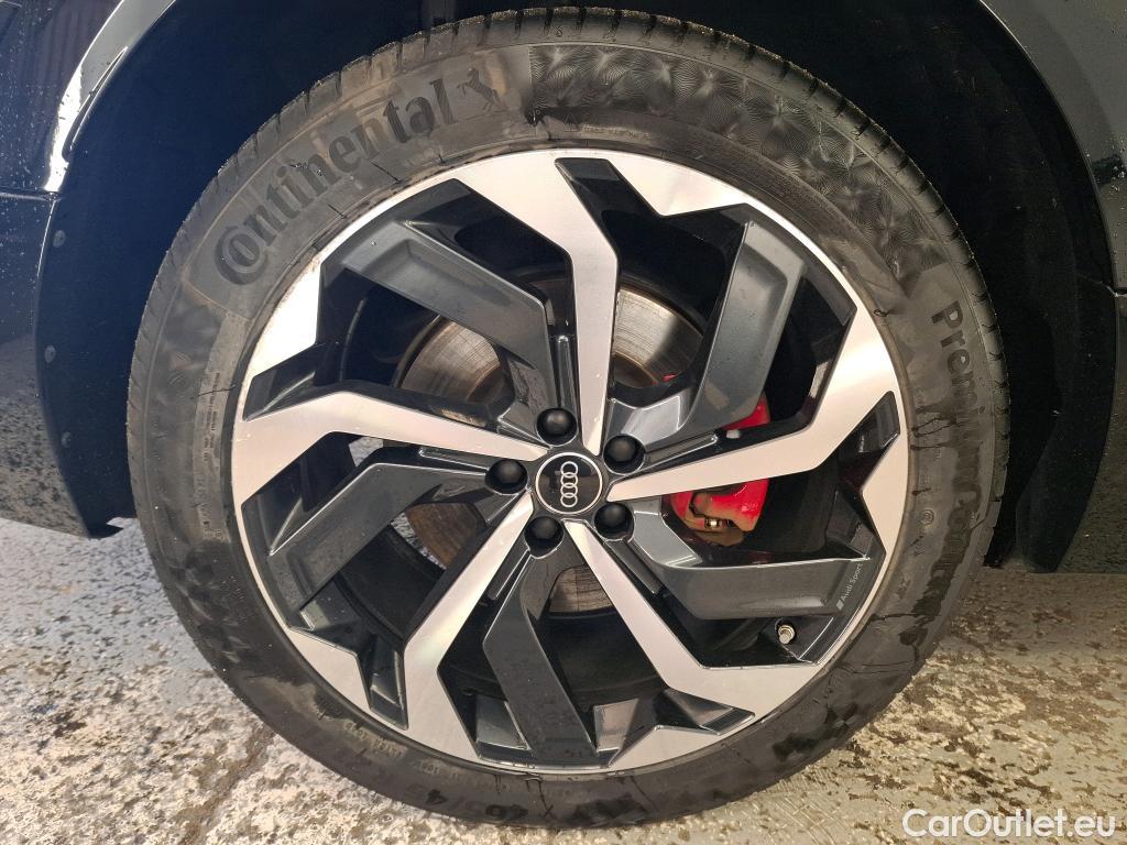  Audi  Q8  e-tron 55 quattro Avus 114kWh BVA #14