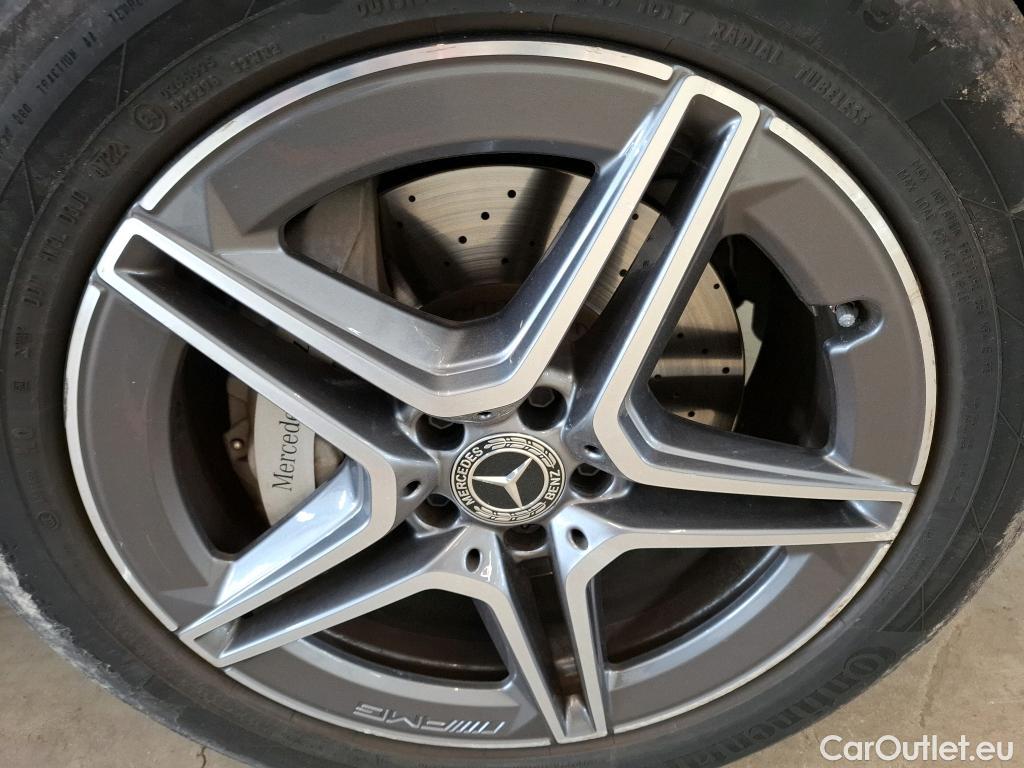  Mercedes  G-Klasee MERCEDES-BENZ GLC Coupe / 2019 / 5P / Coupé 2.0 GLC 300 DE BUSINESS LINE 4MATIC #5