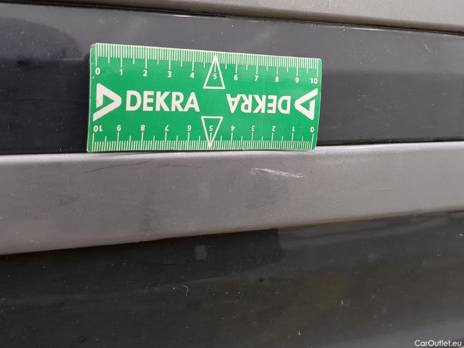  Jaguar  F-PACE JAGUAR  / 2015 / 5P / SUV P400e PHEV BVA 4x4 R-Dynamic S #11