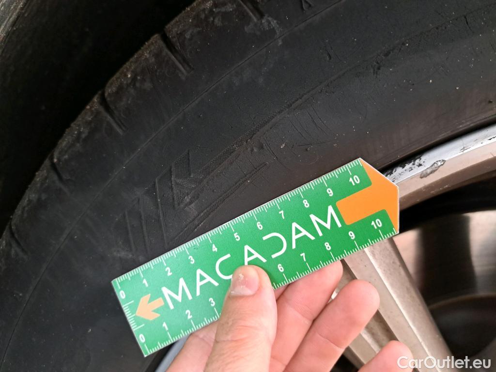  Volvo  XC90 VOLVO  5p SUV T8 Twin Engine AWD GT 8 Inscription Luxe #22