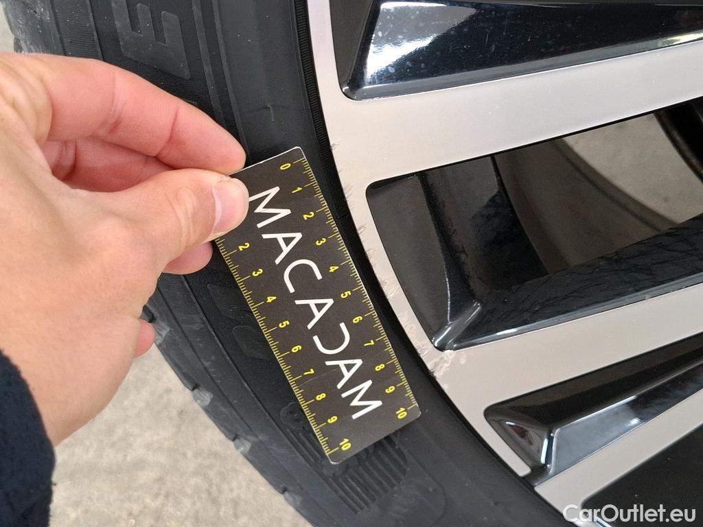  Volvo  XC90 VOLVO  / 2019 / 5P / SUV Recharge T8 AWD GT 8 Inscription Luxe #8