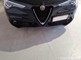  Alfa Romeo   STELVIO ALFA ROMEO / 2017 / 5P / SUV 2.2 TD 160 CV SUPER BUSINESS AT8 RWD #31