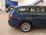  Volkswagen  Passat VOLKSWAGEN  / 2019 / 5P / STATION WAGON VAR. 2.0TDI SCR EVO 90KW BUSINESS DSG #44